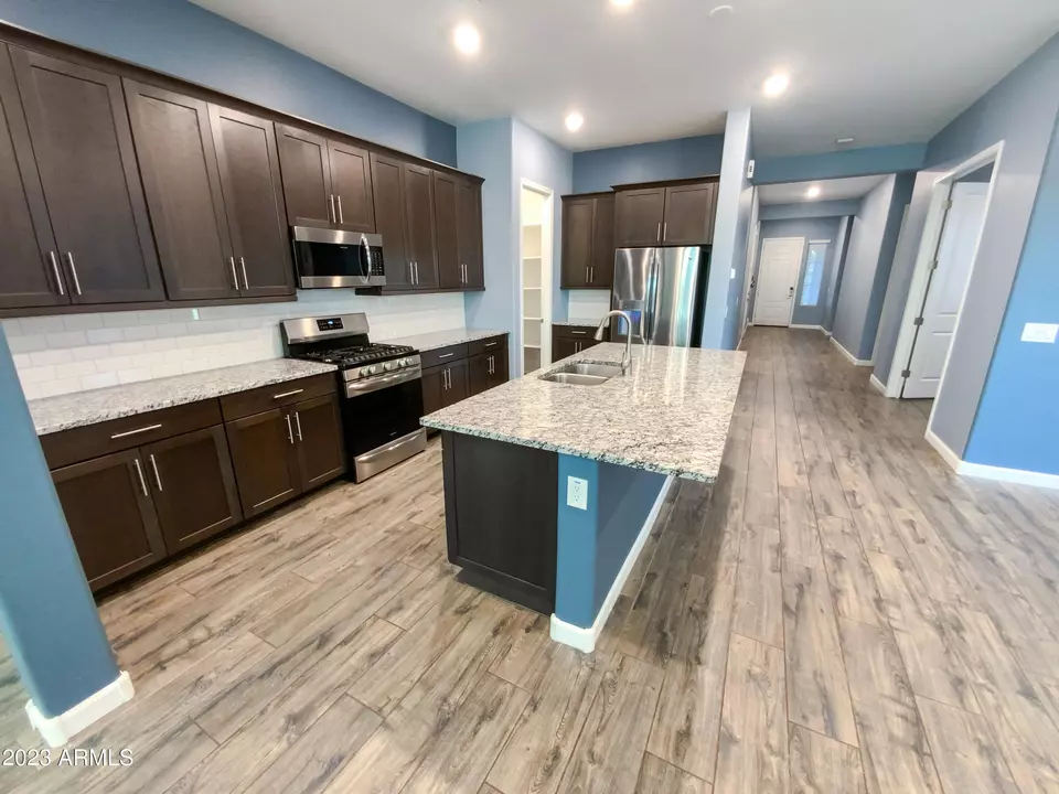  16991 W Alameda Rd, Surprise, AZ 85387 photo 6