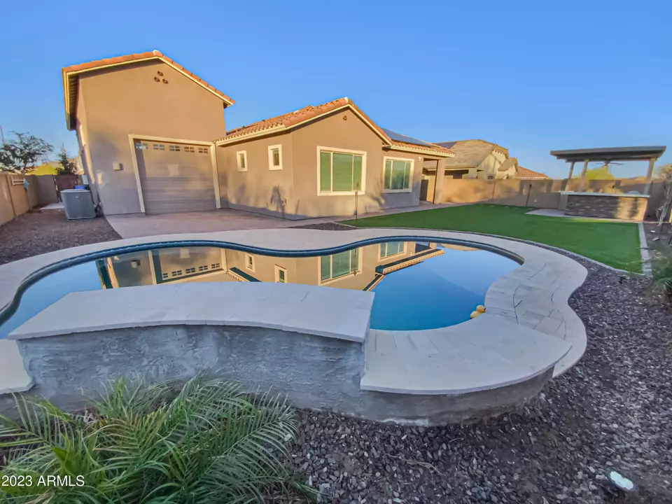  16991 W Alameda Rd, Surprise, AZ 85387 photo 11