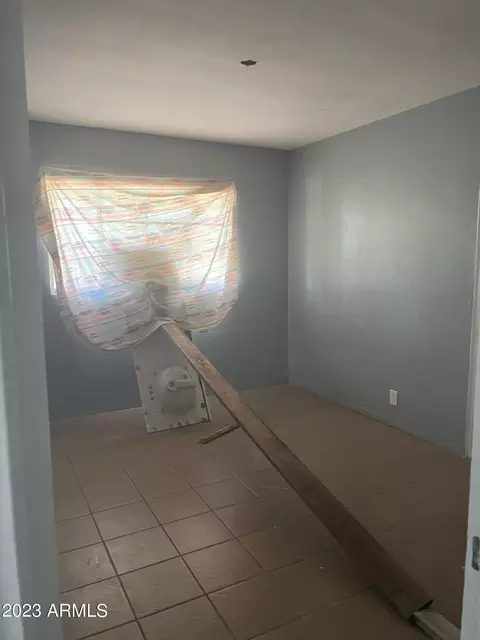 2011 N 27th Pl, Phoenix, AZ 85008 photo 9