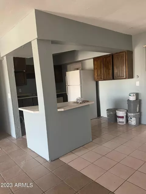 2011 N 27th Pl, Phoenix, AZ 85008 photo 3