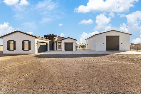 27435 N Michelle Ln, Queen Creek, AZ 85142