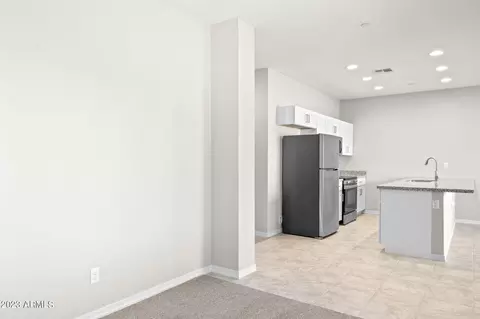 2821 E Tracy Ln #1, Phoenix, AZ 85032 photo 9