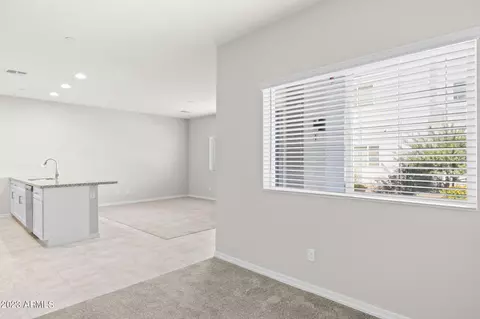 2821 E Tracy Ln #1, Phoenix, AZ 85032 photo 8