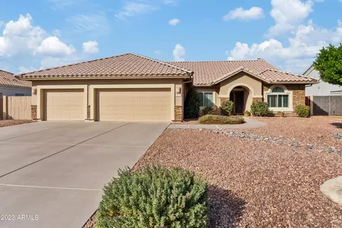 2326 E Nora St, Mesa, AZ 85213