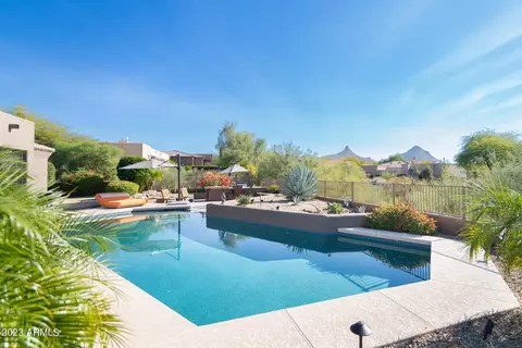 9349 E Monument Dr, Scottsdale, AZ 85262
