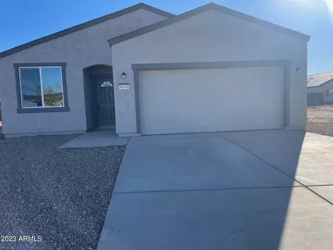 9033 W Magnum Dr, Arizona City, AZ 85123