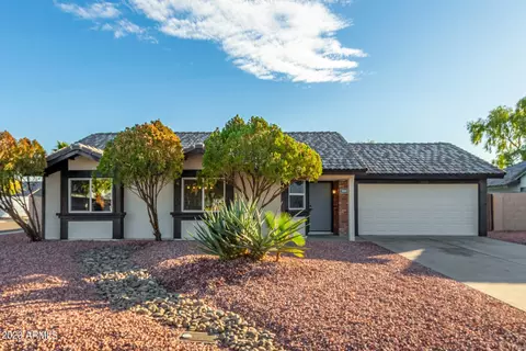 8003 W Bloomfield Rd, Peoria, AZ 85381