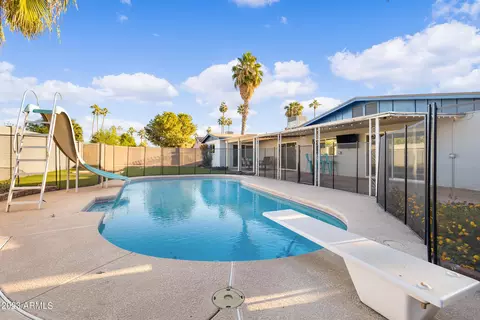 1916 E Magdalena Dr, Tempe, AZ 85283 photo 4