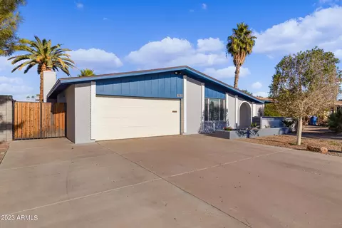 1916 E Magdalena Dr, Tempe, AZ 85283 photo 3