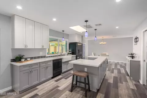 1916 E Magdalena Dr, Tempe, AZ 85283 photo 7