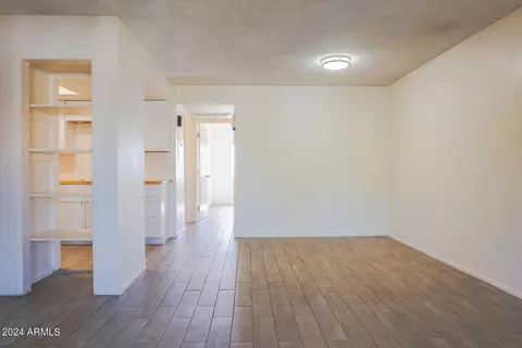 4211 E Palm Ln #206, Phoenix, AZ 85008 photo 5