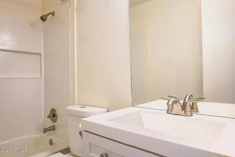 4211 E Palm Ln #206, Phoenix, AZ 85008 photo 16