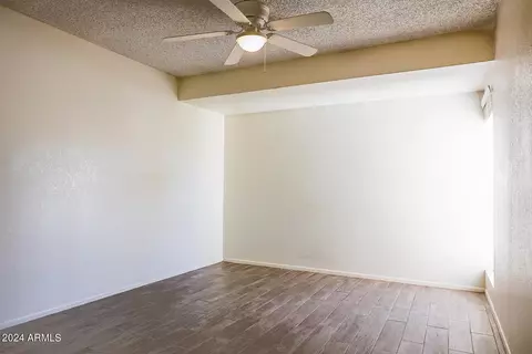 4211 E Palm Ln #206, Phoenix, AZ 85008 photo 9