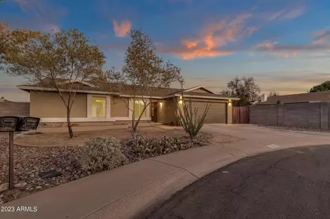 10621 S 48th Way, Phoenix, AZ 85044