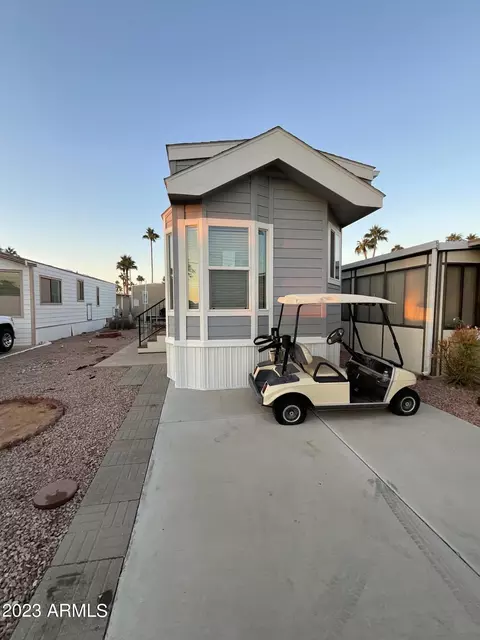 411 E Aero Rd, Mesa, AZ 85205