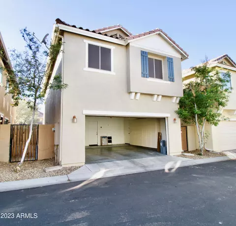 6911 S 8th Dr, Phoenix, AZ 85041 photo 5