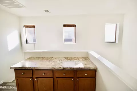 6911 S 8th Dr, Phoenix, AZ 85041 photo 20