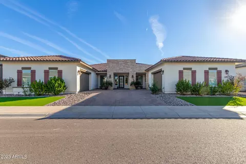6163 S Stonecreek Blvd, Gilbert, AZ 85298