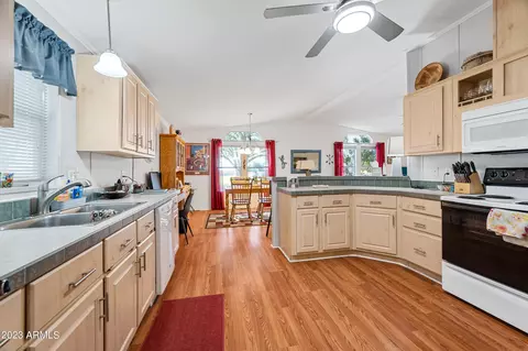 2208 W Baseline Ave #14, Apache Junction, AZ 85120 photo 7