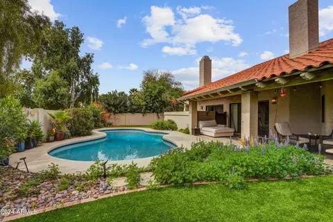 8661 E Thoroughbred Trl, Scottsdale, AZ 85258