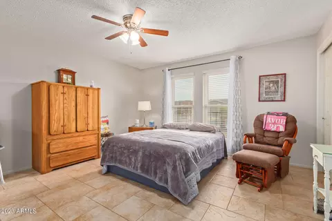 4556 Emerald Cir, Mesa, AZ 85206 photo 14