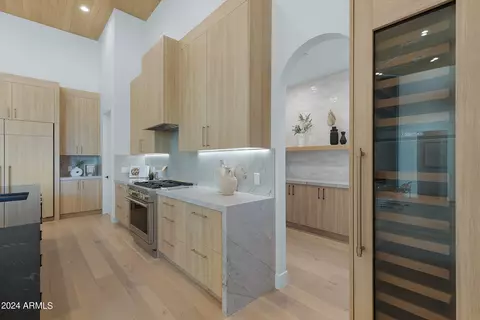Kitchen - 809 E Palmaire Ave, Phoenix, AZ 85020 photo 8 of 8