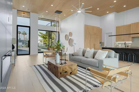 Living - 809 E Palmaire Ave, Phoenix, AZ 85020 photo 2 of 3