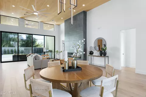 Dining - 809 E Palmaire Ave, Phoenix, AZ 85020 photo 2 of 2