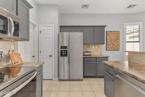 7445 Eagle Crest Dr #2055, Mesa, AZ 85207 photo 16