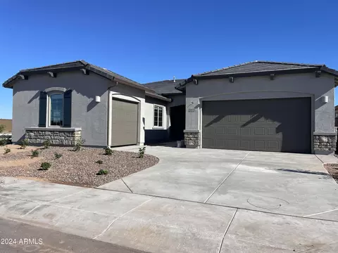 32633 N Aris Dr, San Tan Valley, AZ 85143