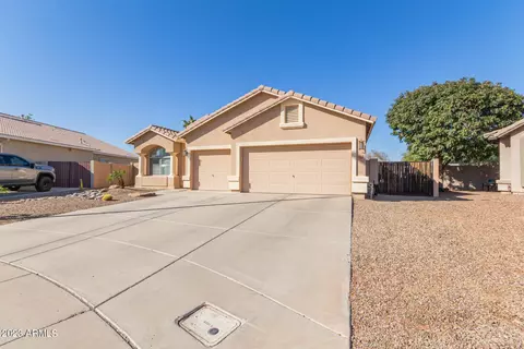 1880 S Arroyo Ln, Gilbert, AZ 85295