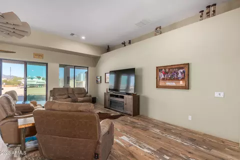 1444 W Maddock Rd, Phoenix, AZ 85086 photo 8