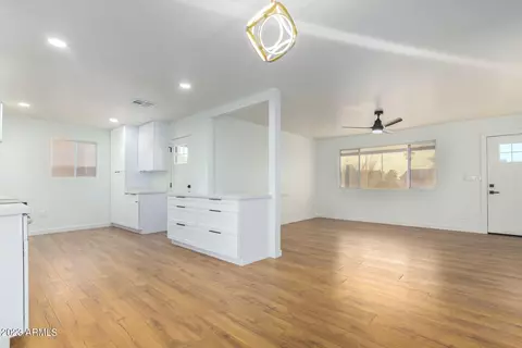 1061 S Lawther Dr, Apache Junction, AZ 85120 photo 17