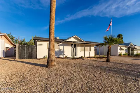 1061 S Lawther Dr, Apache Junction, AZ 85120 photo 9