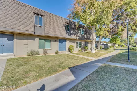 1617 Ellis Dr, Tempe, AZ 85282 photo 4