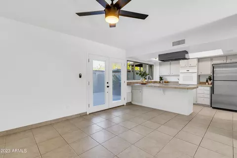 1617 Ellis Dr, Tempe, AZ 85282 photo 16