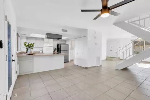 1617 Ellis Dr, Tempe, AZ 85282 photo 15