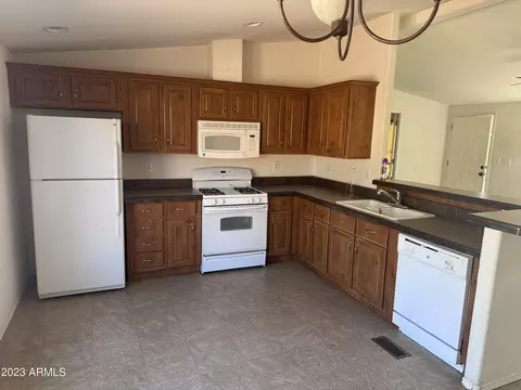 3148 W Stewart Rd, Benson, AZ 85602 photo 8