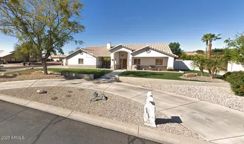 9034 W Daley Ln, Peoria, AZ 85383