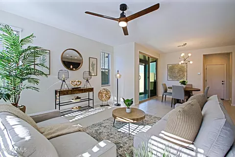 2048 W El Cortez Trl, Phoenix, AZ 85085