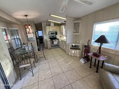 409 E Aero Rd, Mesa, AZ 85205 photo 4