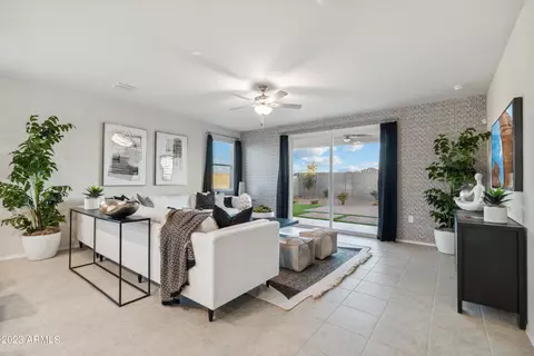36202 W San Alvarez Ave, Maricopa, AZ 85138