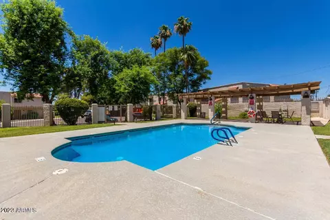 1207 E Lawrence Ln, Phoenix, AZ 85020 photo 33