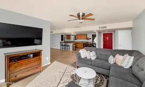 2709 E Beryl Ave, Phoenix, AZ 85028 photo 4