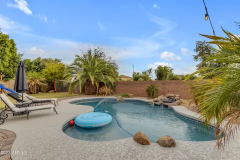 Exterior - 3517 E Fandango Dr, Gilbert, AZ 85298 photo 9 of 16