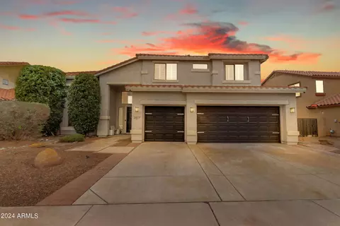 Exterior - 3517 E Fandango Dr, Gilbert, AZ 85298 photo 2 of 16
