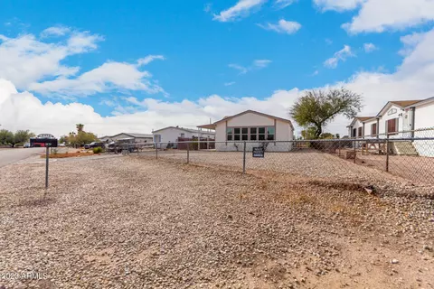 1972 S Mariposa Rd, Apache Junction, AZ 85119