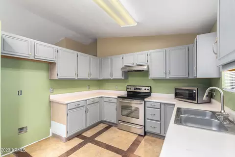 1923 S Buena Vista Dr, Apache Junction, AZ 85120 photo 10