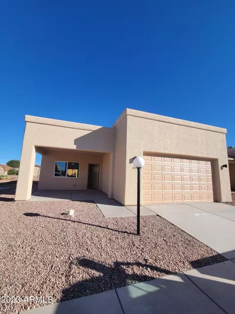 319 S Sky Ranch Rd, Sierra Vista, AZ 85635