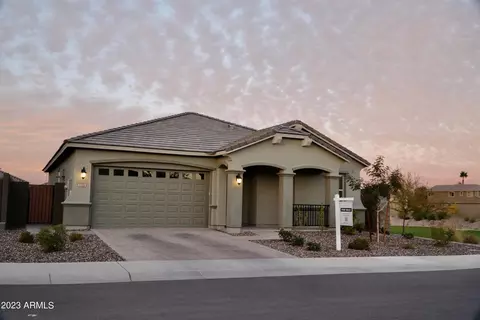 2792 W Kanab Dr, Queen Creek, AZ 85142
